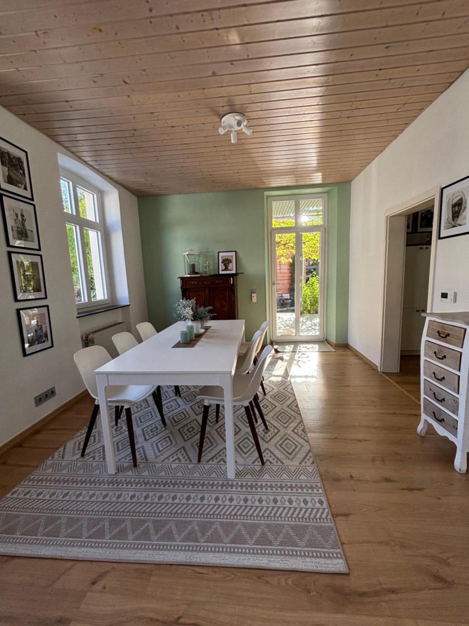 Ferienwohnung Am Ostpark Ландау  Экстерьер фото